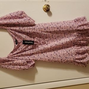 Floral pink mini dress with puffed sleeves